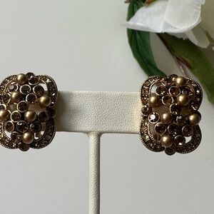 VTG Carolee Clip On Earrings